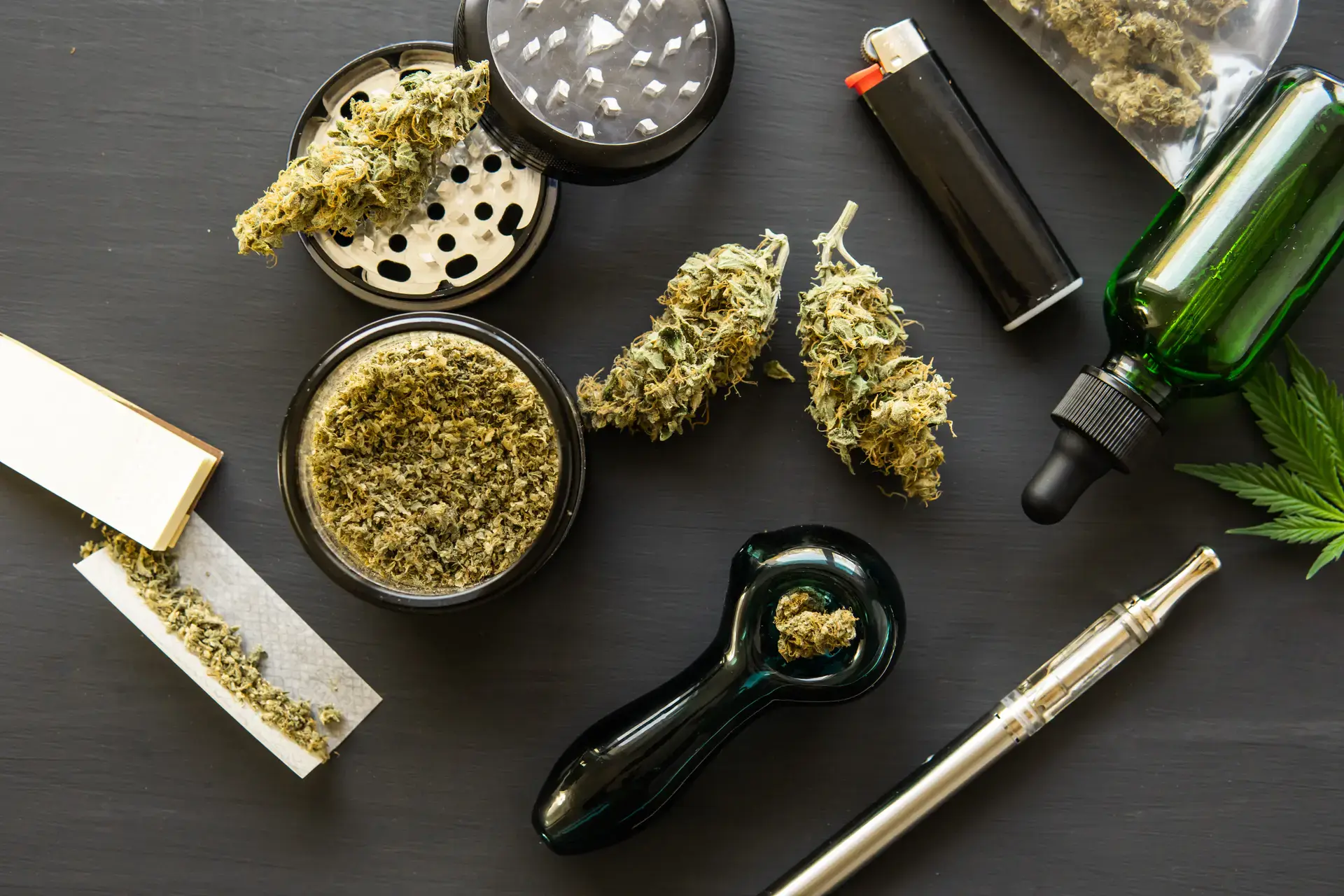 Cannabis (2)